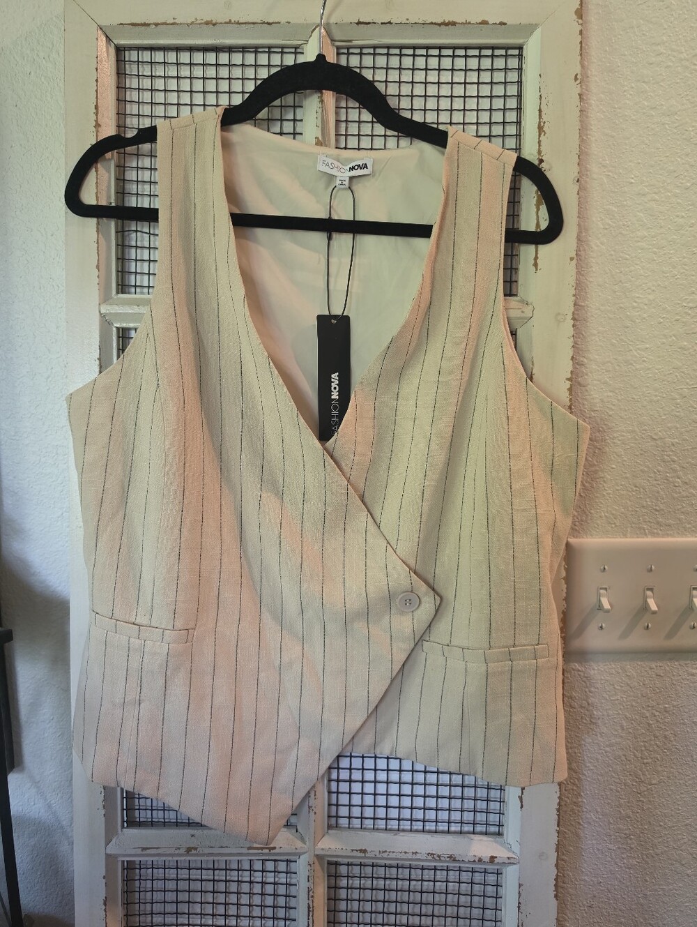 NWT Vest